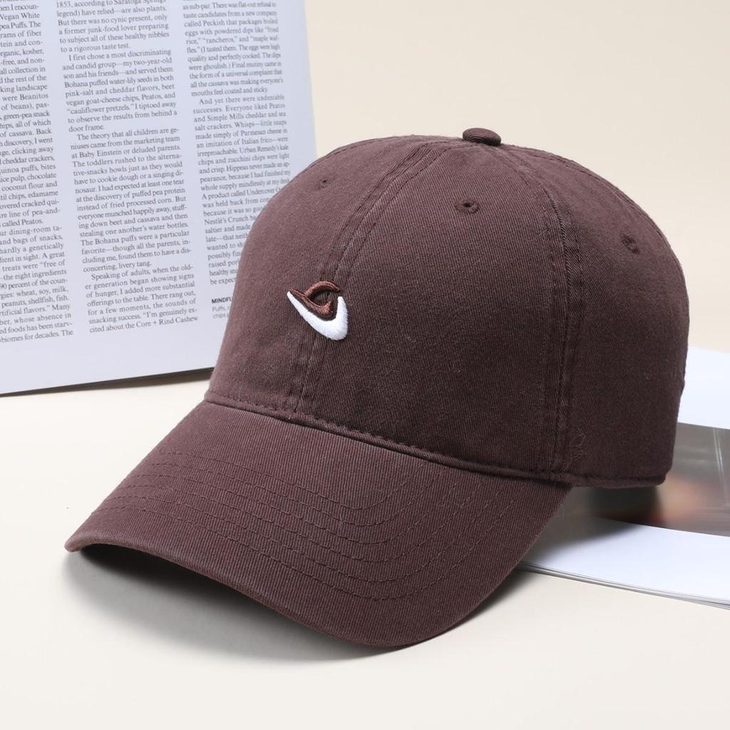 2025 XL Soft Top Duckbill Baseball Cap - Wide Brim, Extra Deep Fit for Larger Head, Face Slimming Design with Embroidered Detail.
