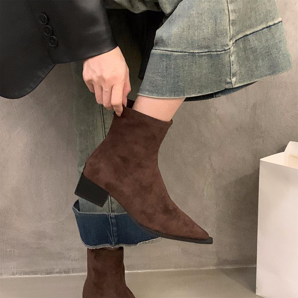 Coarse Heel Pointed Leopard Print Suede French Small Ankle Boots Women's Shoes 2024 New Autumn and Winter Brown Thin Boots Short Boots