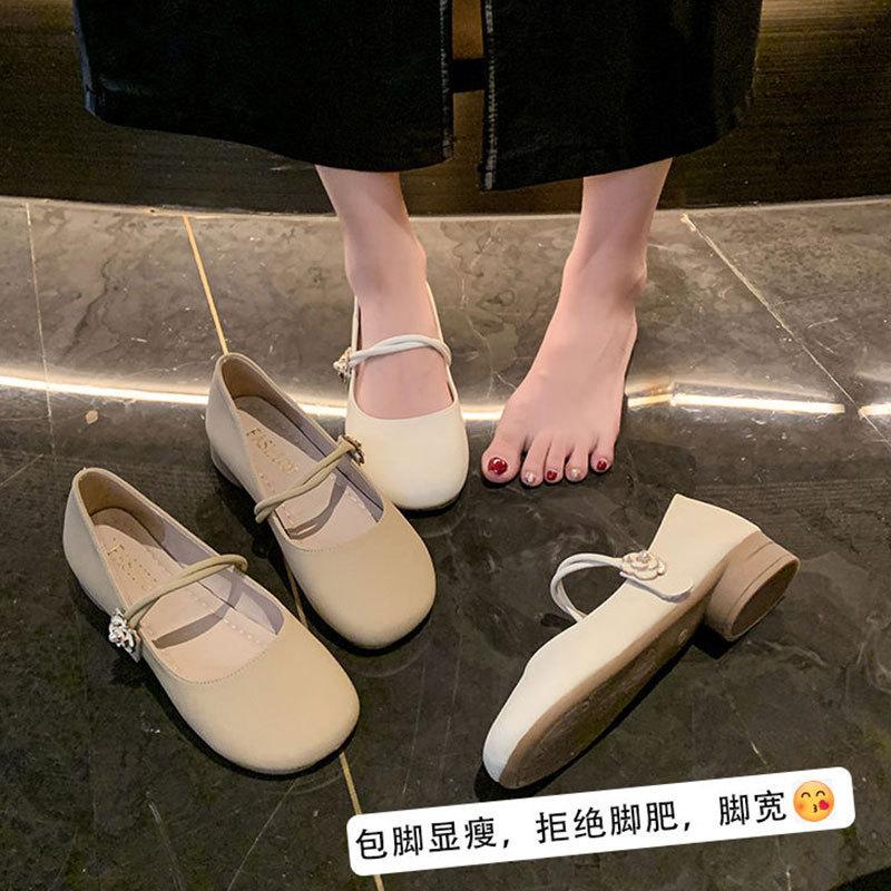 Французские туфли с юбкой, круглые, маленькие кожаные туфли женские, осень 2024, новые, нежный ветер, низкий каблук, легкие, тонкие туфли Мэри Джейн