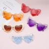 Accessories Women Clout Goggle Heart-Shaped Sunglasses Vintage Sunglasses UV400 Protection Eyewear