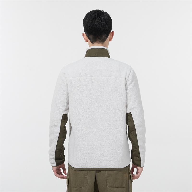 Timberland Куртка мужская из флиса с воротником-стойкой и логотипом контрастного цвета, цвет белый-песочный A44BC-BH7