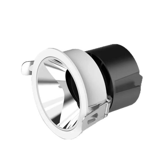 OSRAM 95 CRI Recessed LED Ceiling Light with Anti-Glare Lampshade and No Flicker