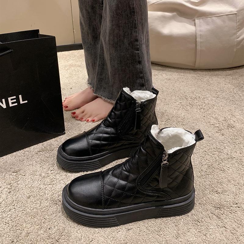 New winter thickened warm short boots women's casual cotton shoes soft leather flat non-slip snow boots women