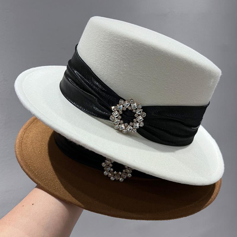 Fashion temperament Light luxury flat top hat Women's retro high-end woolen rhinestone top hat Jazz hat