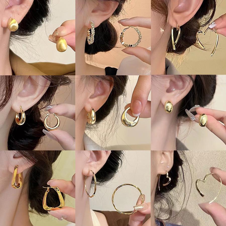 Европейские и американские классические ретро-серьги из металла для женщин - шикарный холодный стиль, элитные ювелирные изделия знаменитостей