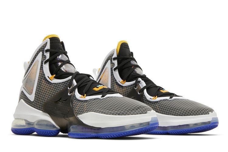 Nike LeBron 19 EP 'Graduate'