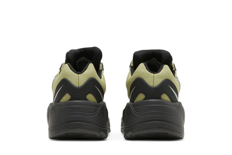 Kids' Sneakers adidas Yeezy Boost 700 MNVN Resin (Infants) Resin/Black