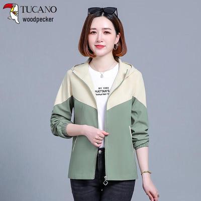 Женская зимняя куртка с капюшоном на флисовой подкладке Woodpecker