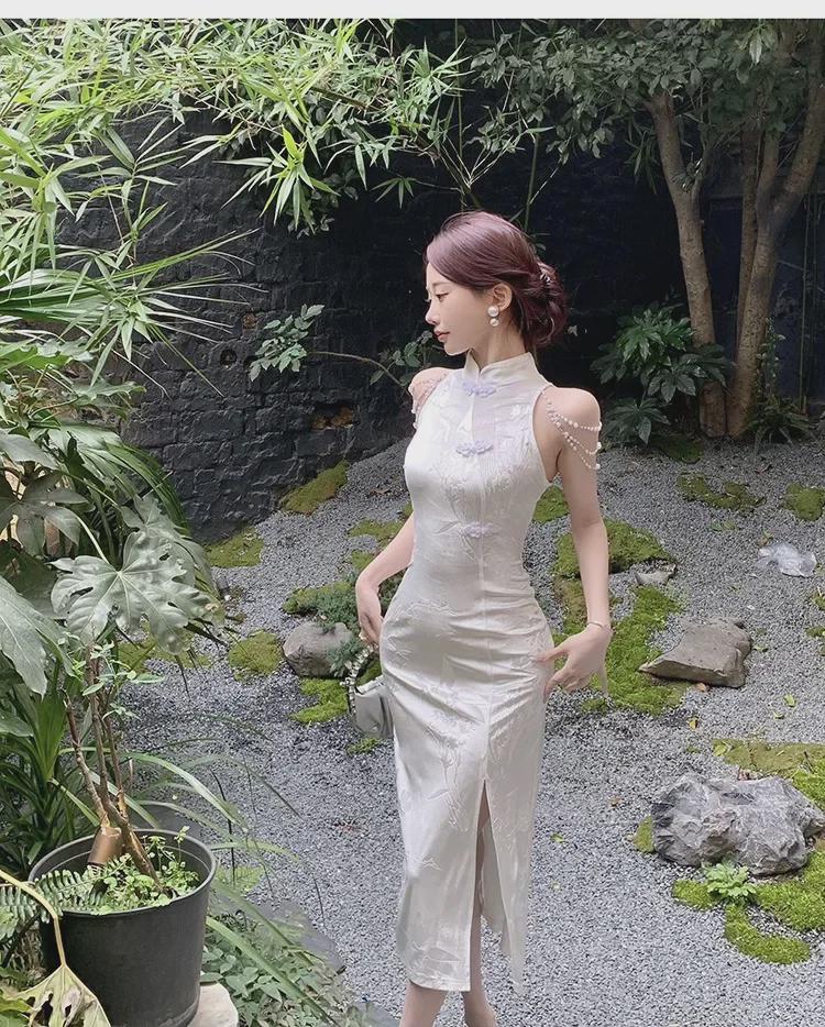 Женское бархатное платье-чеонгсам с жемчужной отделкой 2024 года