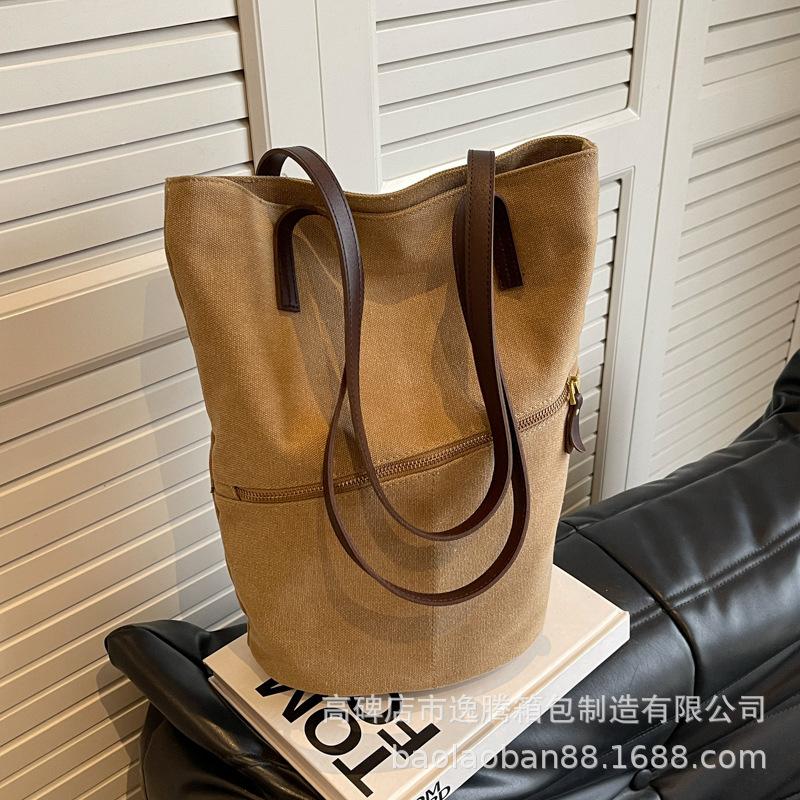 Женская сумка через плечо в стиле ретро 2024 года, вместительная, модная, из высококачественной фактуры, переносная сумка-ведро для поездок на работу.