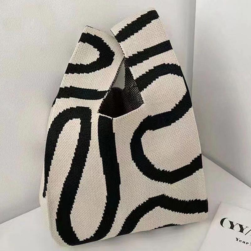 Handmade Knit Handbags Women Mini Knot Wrist Bag Korean Casual Tote Bag Reusable Shopping Bags