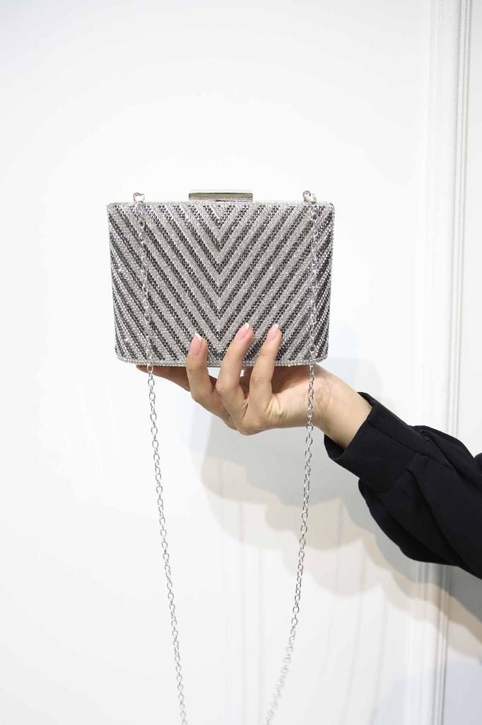 Women's Stylish and Useful Evening Dress Bag Women's Platinum Triangle Stone Evening Dress Evening Bag