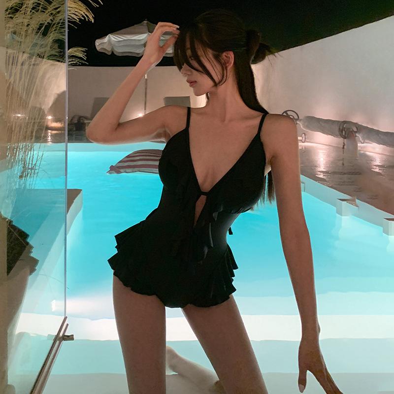 Black Deep V Lotus Leaf Edge Premium Sense Pure Wind Solid Color One-piece Swimsuit Women's Small Breasts Backless Hot Spring Sexy Big Breasts