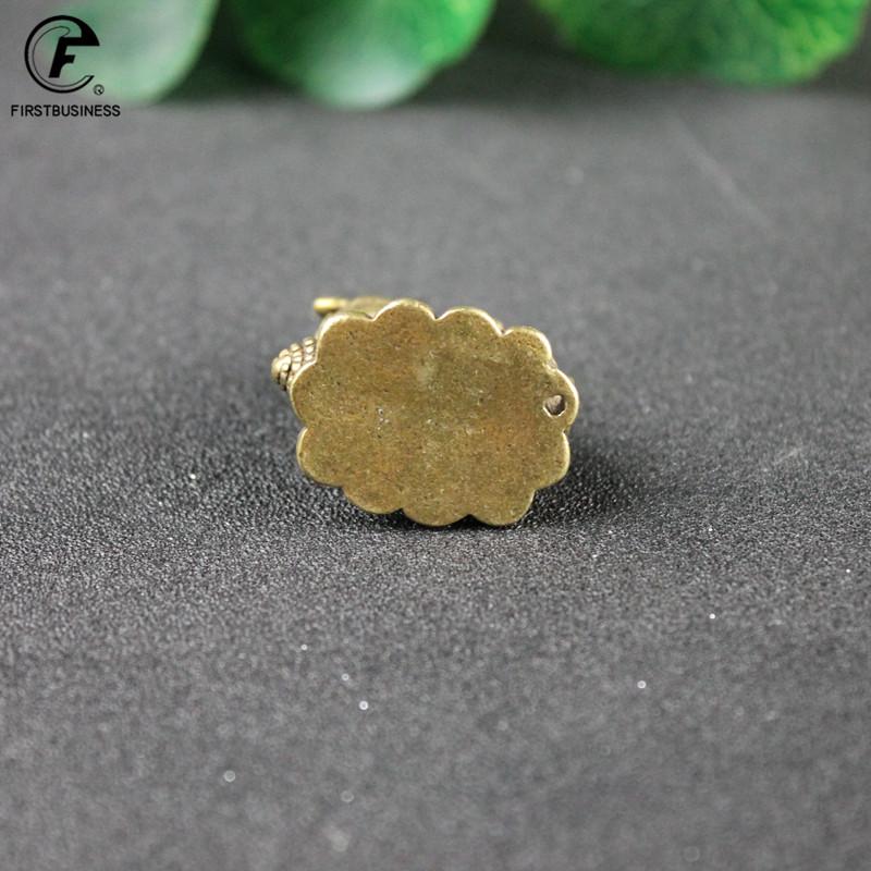 Vintage Copper 2021 New Design Corn Rat Kiss Love Figure Small Ornaments Brass Corn Mouse Heart Desk Decoration Keychain Pendant