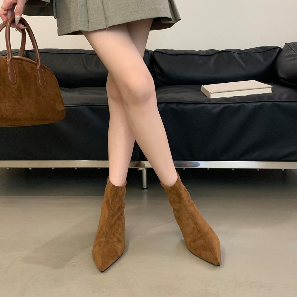 Замшевые простые остроносые короткие ботильоны женские 2025 осень и зима новые задняя молния женские ботинки корейская версия тонкие ботинки модные ботинки женские