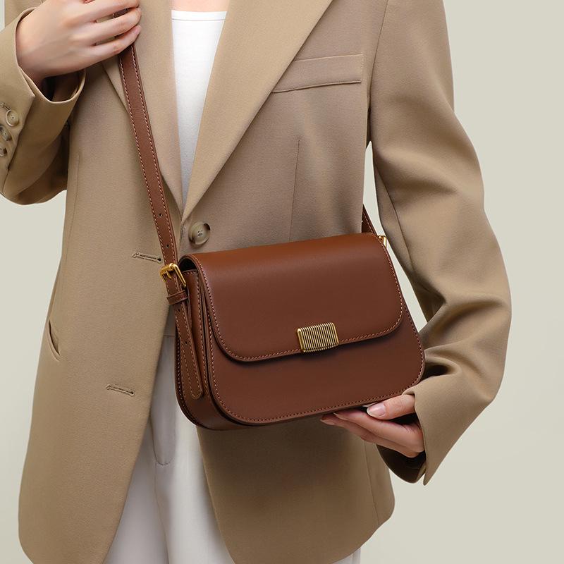 Новая женская сумка через плечо из натуральной кожи, сумка на одно плечо, маленькая квадратная сумка, повседневная сумка из тофу для поездок на работу