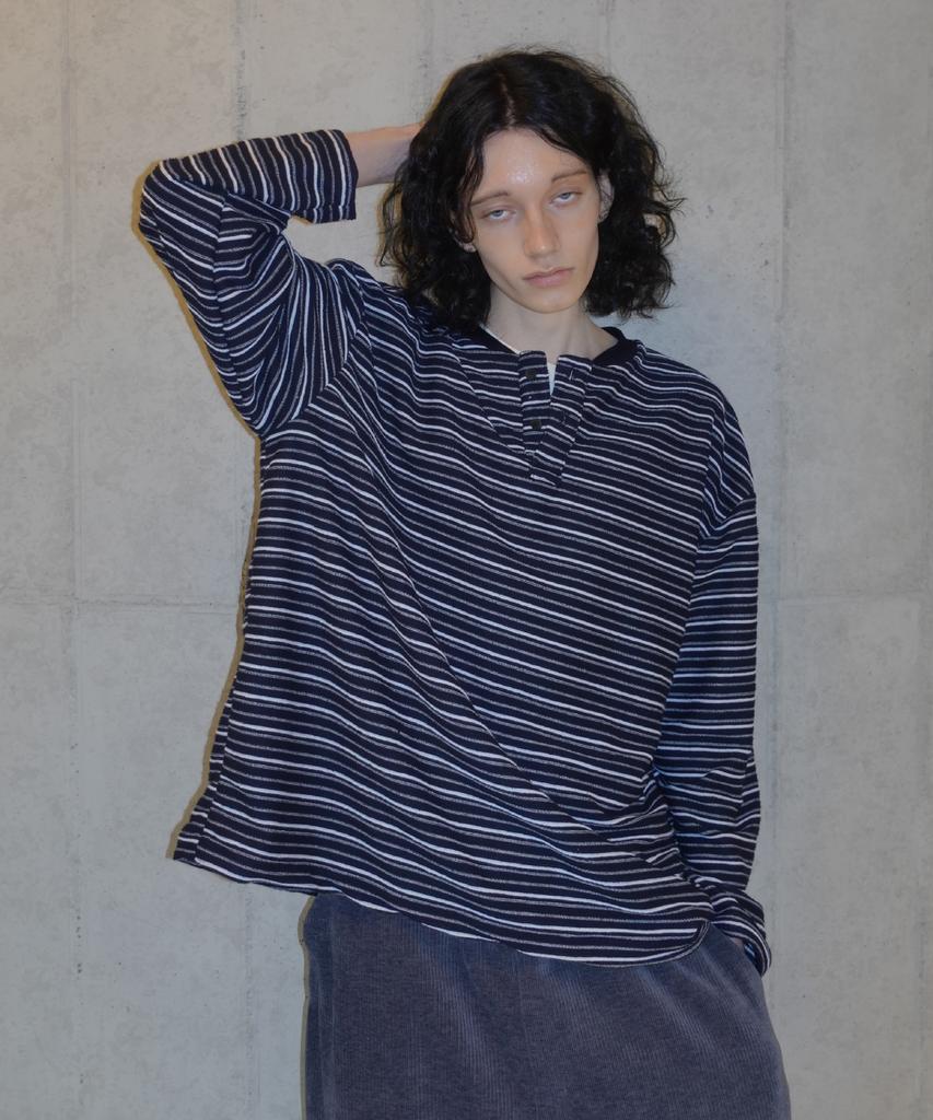 AZENDER Henry Boucle Stripe Navy