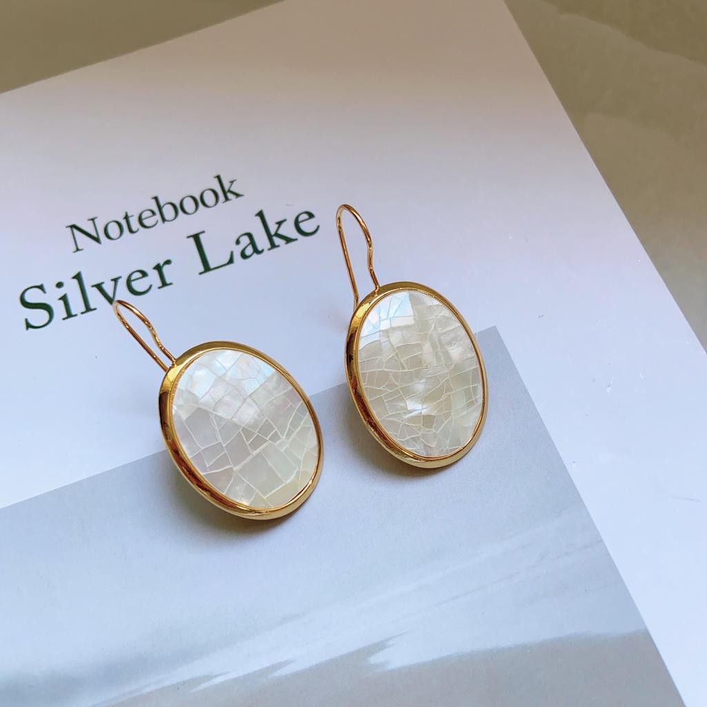 Высококлассные французские ретро серьги-ракушки, женские геометрические овальные темпераментные, нишевые и холодные, преувеличенные серьги, легкая роскошь