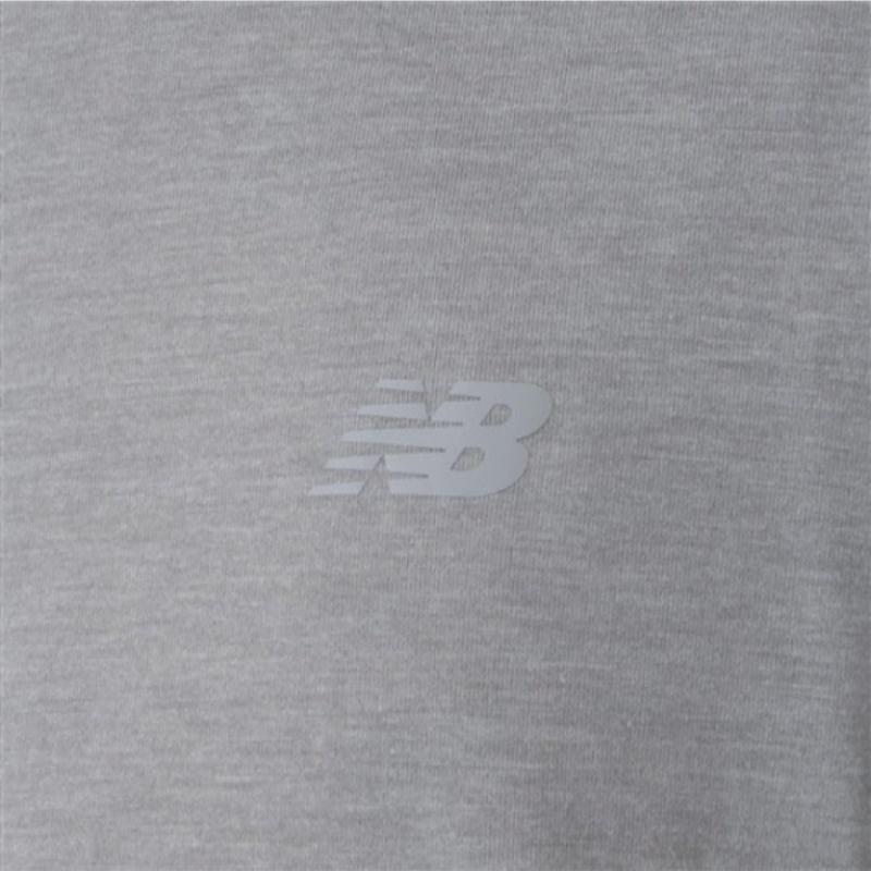 New Balance Short Sleeve Tee Lqj Nbnefcog01 15 Sports Essential Heathertech Short Sleeve Tee