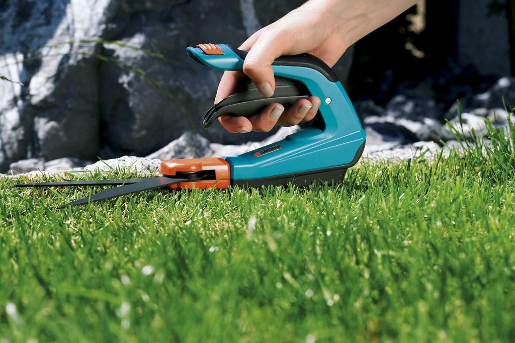 GARDENA Lawn Shears Comfort 360 Degree Rotating Blade Left and Right Handle Product Up To 25 Years (for Use) Bow-Shaped 08735-20 Warranty