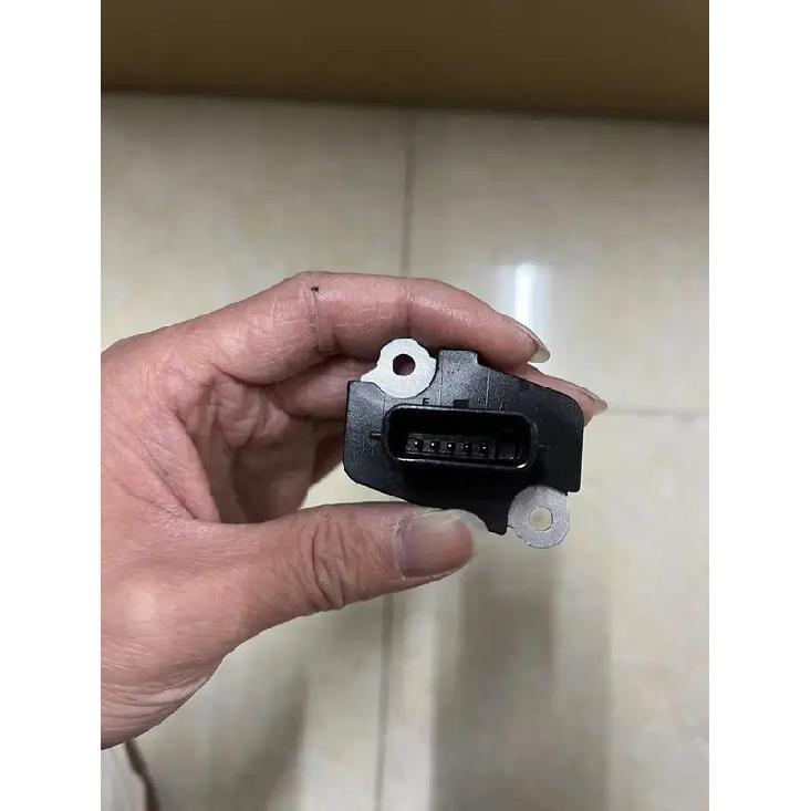 1pc 22680-7S000 226807S00A MAF Mass Air Flow Sensor Meter 13800-66J00 for N-issan Sukuki- Grand1380066J00 MAF0031 226807S000