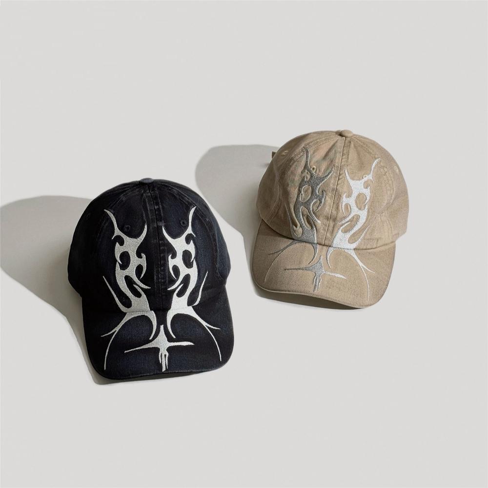 Fashion Summer Men's and Women's Cross Totem Embroidery Washed Old Versatile Trend Baseball Cap Outdoor Play Accessories