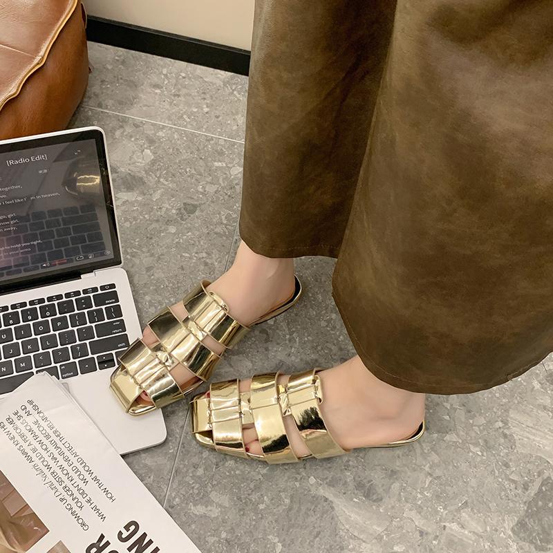 Fashion 2025 Mules for Woman Flat Heeled Casual Shoes Comfortable Outdoor Slippers Beach Shoes Sandals Soft Bottom mulles Mujer