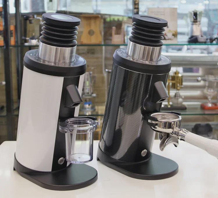 Итальянская кофемолка DF64 с телескопическим выдувным контейнером для зерен для очистки от остатков порошка