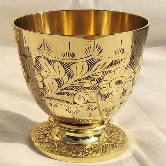 Набор из 1 стакана из чистой латуни объемом 300 мл, рельефный дизайн для питья и сервировки воды, йоги, аюрведы