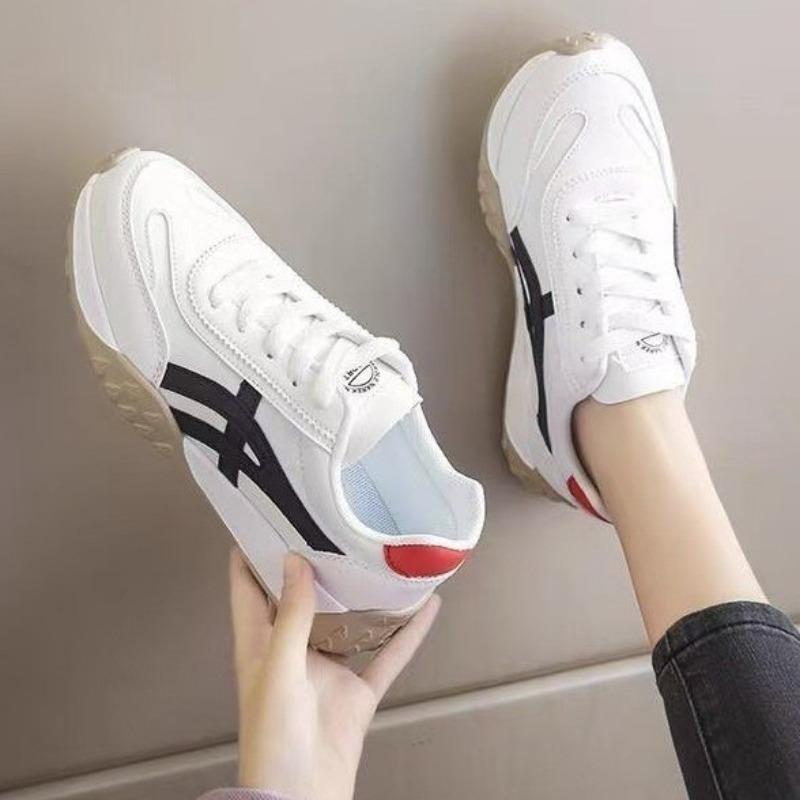 New Casual Sports Shoes Women's Summer Lightweight Breathable Student Running White Shoes