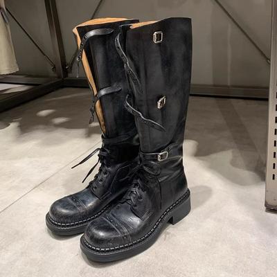 ! Туфли локомотив пряжка ретро толстый каблук средние и высокие рыцарские сапоги женские осенне-зимние модели