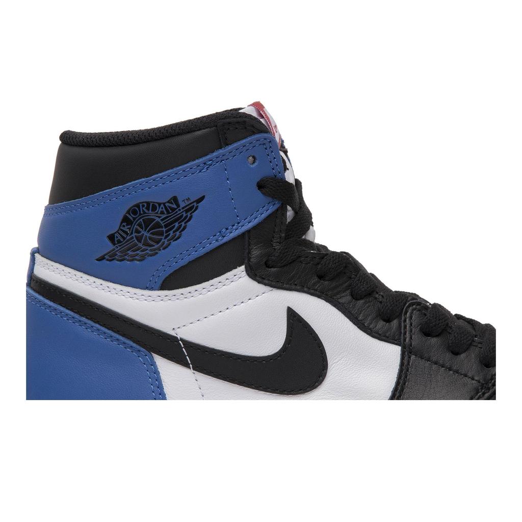 Air Jordan 1 Retro High OG 'Top 3' (Unisex) Black / Black / White Vintage Basketball Shoes 555088 026