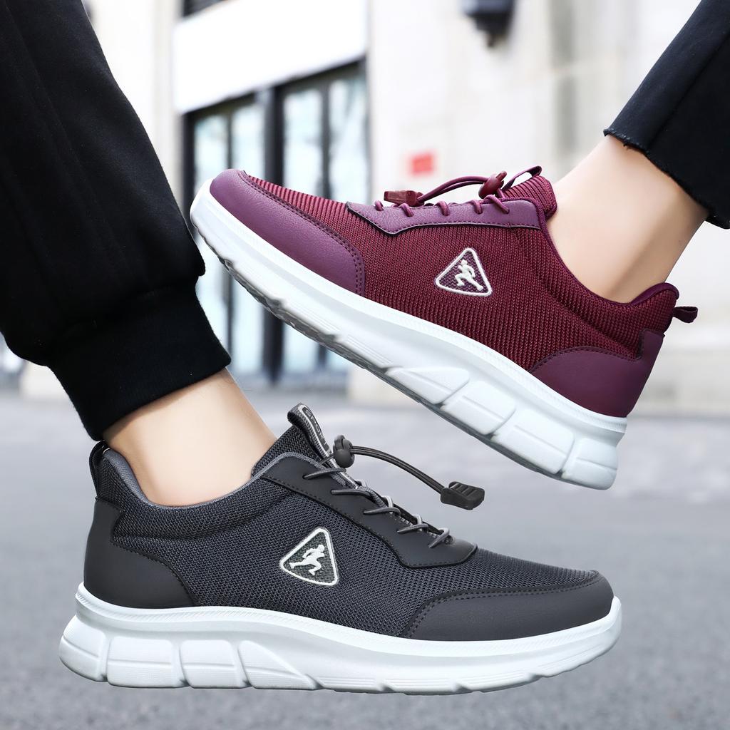 Stepping shoes men's shoes breathable and lightweight mesh shoes outdoor casual shoes versatile single shoes