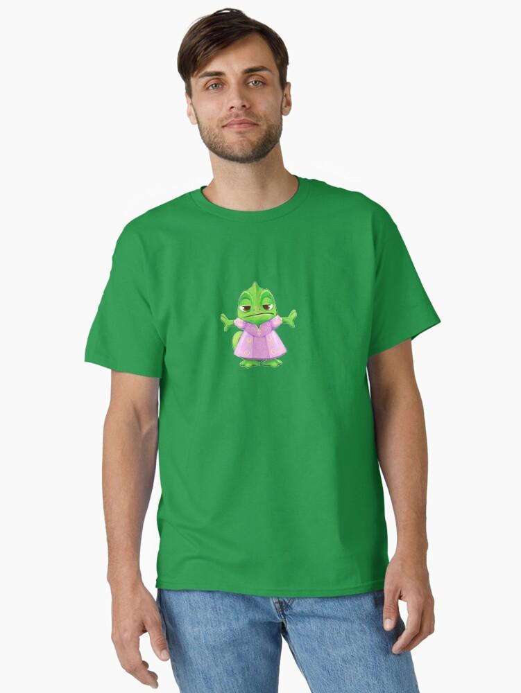 Tangled Pascal in a dress - Tangled Classic T-Shirt