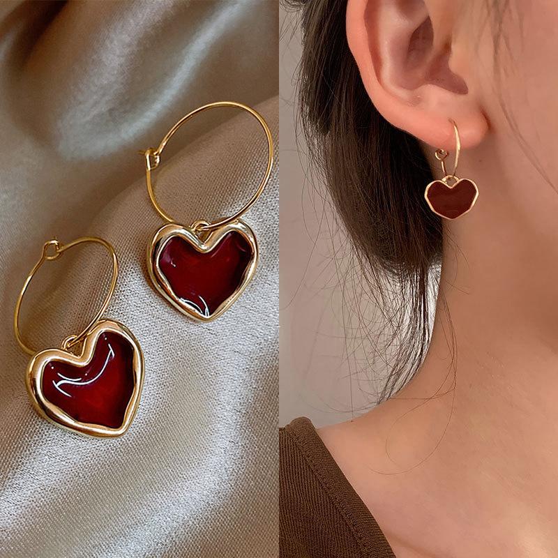 Trendy Red Enamel Love Heart Earrings For Women Girl Circle Metal Love Heart Hanging Dangle Earrings Vintage Jewelry