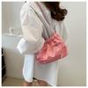 Trendy Ruched Faux Leather Bucket Bag for Women, Fashion Chain Shoulder Crossbody Hobo Purse, Casual Chic Handbag