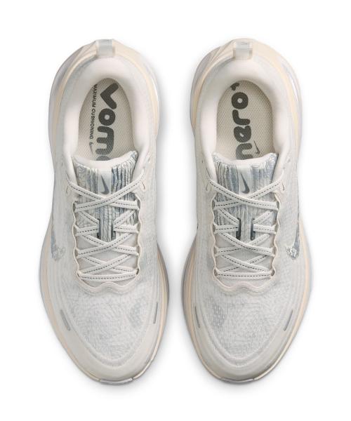 Nike Vomero Plus SE W (IM8331-001)