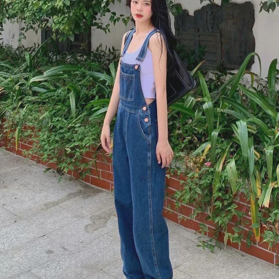 «Женский облегающий джинсовый комбинезон прямого кроя в стиле ретро 2025 года — универсальный вариант для весны и осени»