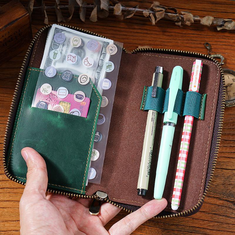 AIGUONIU Retro Style Large Capacity Card Storage Stationery Case Pouch Cowhide Zipper Pen Case Pencil Bag with Leather Material