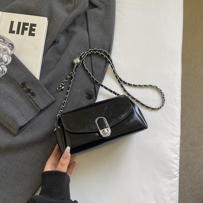 Премиальная сумка-цепочка женская 2025 новая модная маленькая квадратная сумка универсальная ретро весна и лето сумка через плечо сумка-мессенджер женская сумка