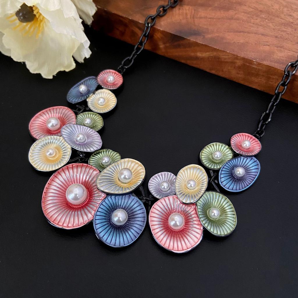Эмалевый цвет полый геометрический цветок длинная подвеска, женская подвеска-ожерелье в форме сердца с высоким чувством универсальности