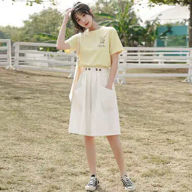 Свободные повседневные шорты с высокой эластичной талией и широкими складками, прямые, с карманами, однотонные, летние, трендовые, офисные женские шорты, женская одежда