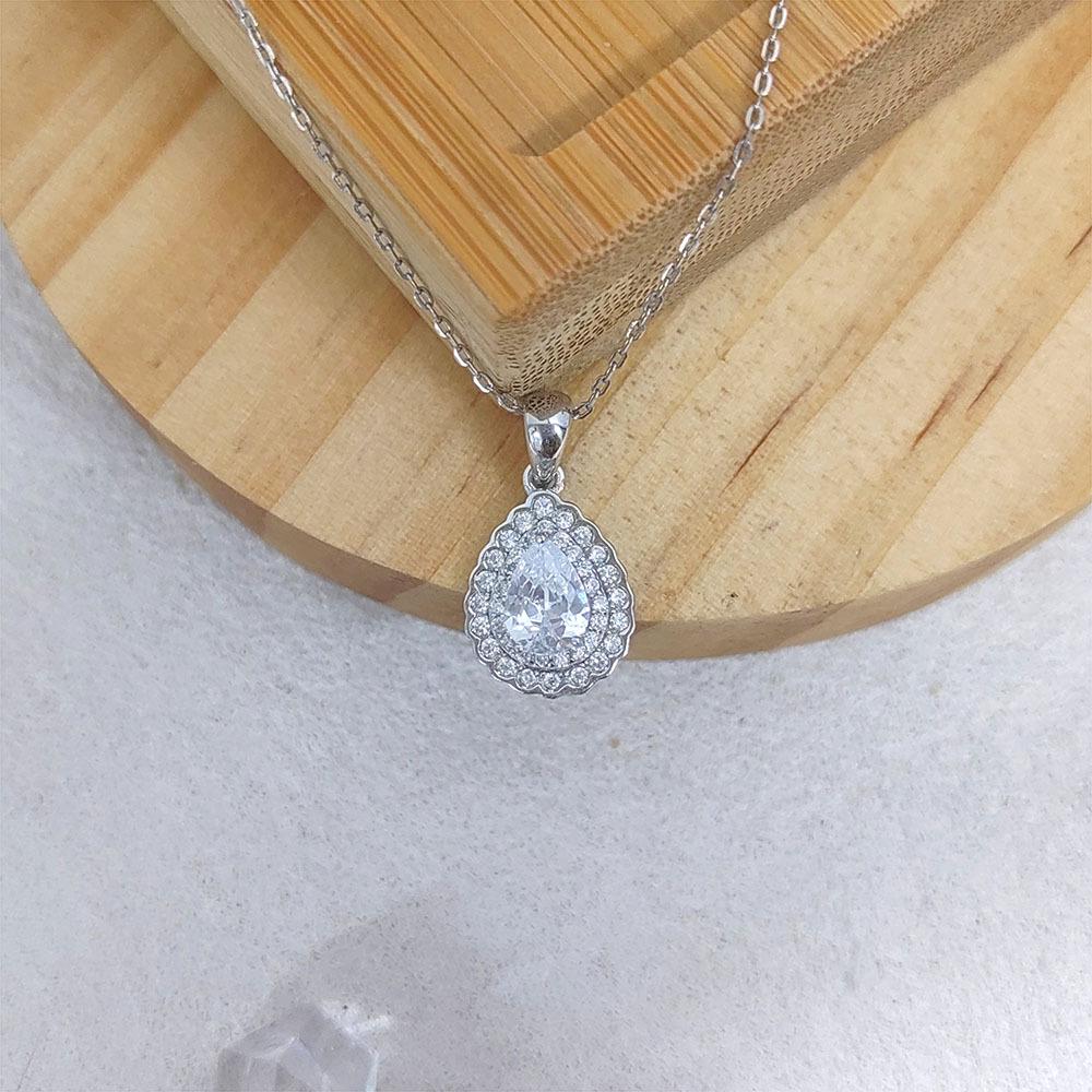 Серебряный кулон-капля с муассанитом S925 для женщин - Универсальное и высококачественное ювелирное изделие