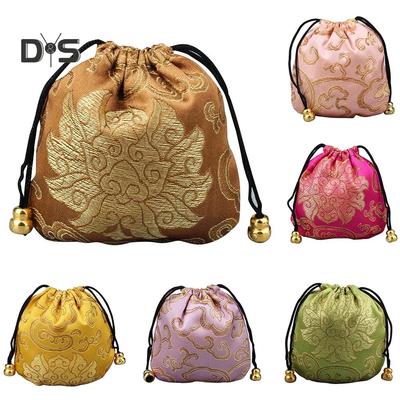 UR Лучший выбор Lucky Bag Благоприятный дизайн облака Подарочный мешочек для хранения