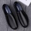 Fashion Mens Slip On Shoes Mens Loafers Shoes Luxury Genuine Leather Casual Shoes Driving Moccasin Men Soft Wedding Party Dress Shoes