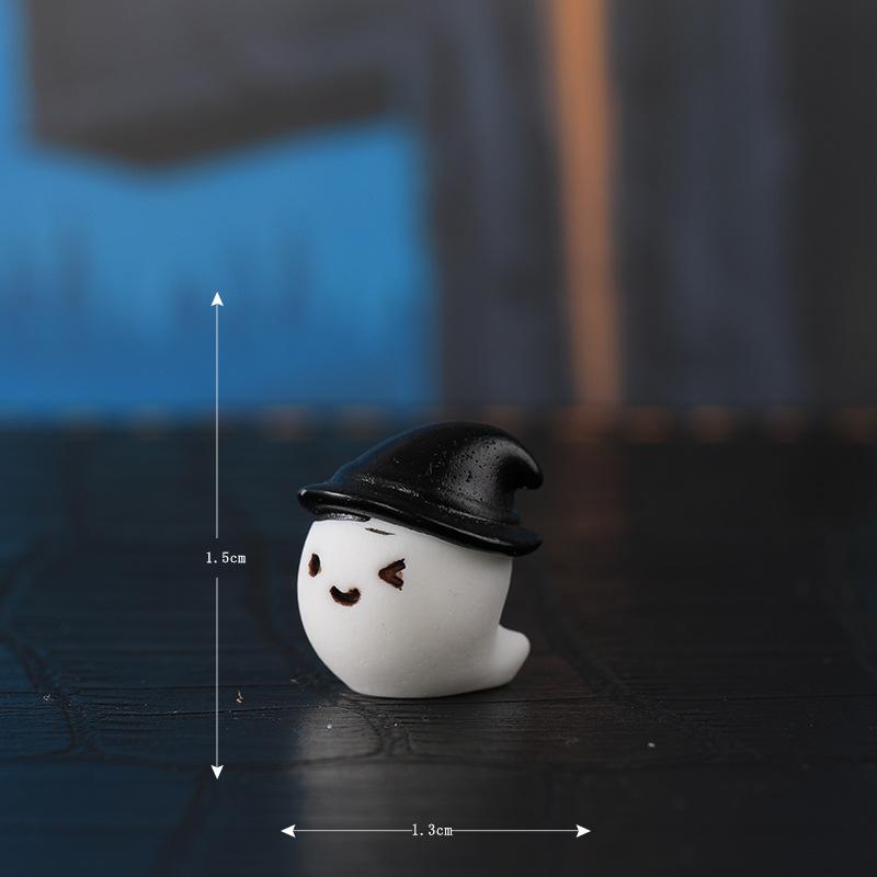 Halloween Small Decorative Items Micro-landscape Bonsai Succulent Decoration Rabbit Micro-landscape Resin Accessories