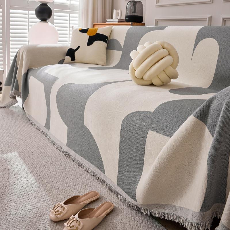 Nordic Chenille Sofa Throw Blankets Outdoor Camping Picnic Large Blanket Leisure Beach Towel White Travel Rug Tassels Linen Home