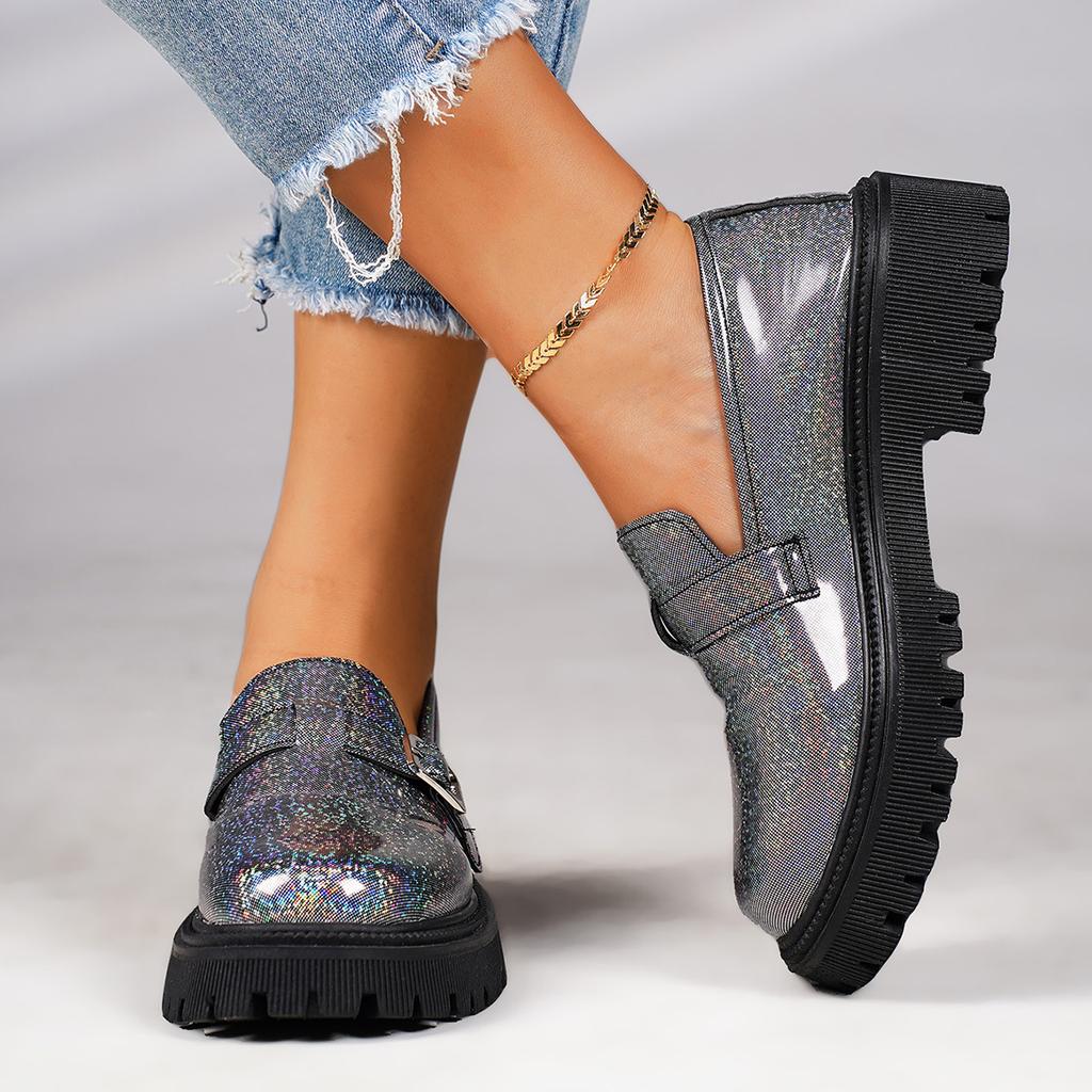 Мода 2024 Весенняя мода Лазерные лоферы для женщин Платформа Металлическая пряжка Плоские туфли Женские Круглый носок Слипоны Повседневная обувь Zapatas Mujer