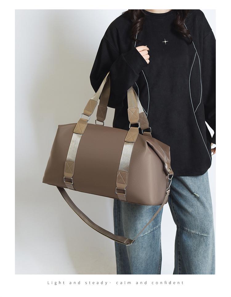 Lightweight Travel Bag with Wet/Dry Separation, Large Capacity, Customizable Logo for Swimming and Fitness