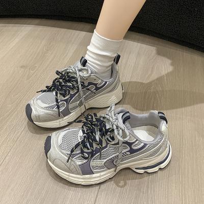 Женская обувь – Кроссовки